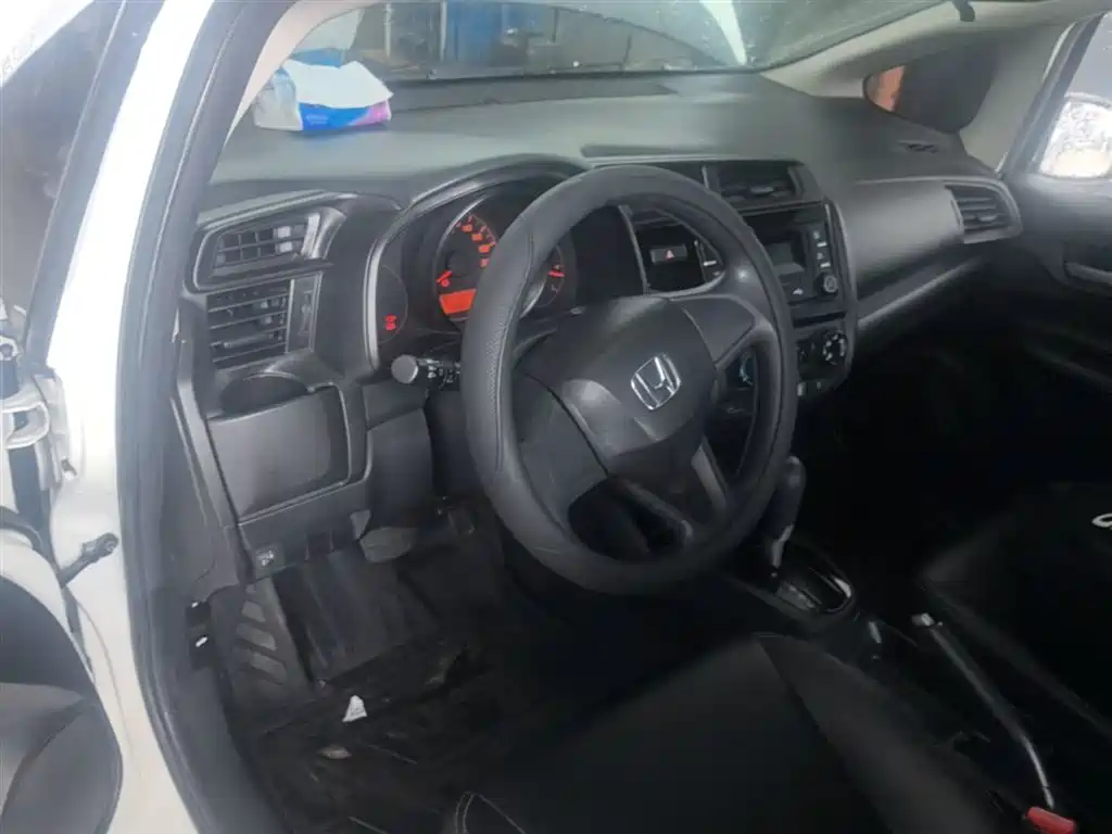 Honda Fit 2019 — фото 10