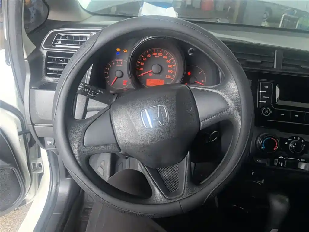 Honda Fit 2019 — фото 11