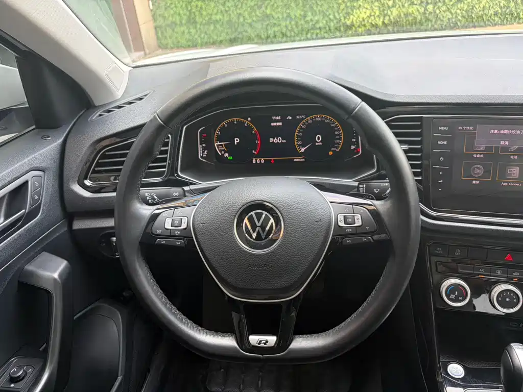 Volkswagen T-Roc 2022 — фото 13