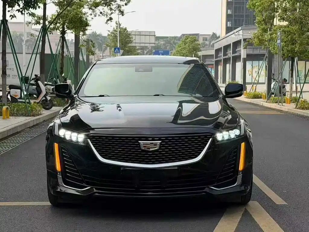 Cadillac CT5 2023 — фото 2