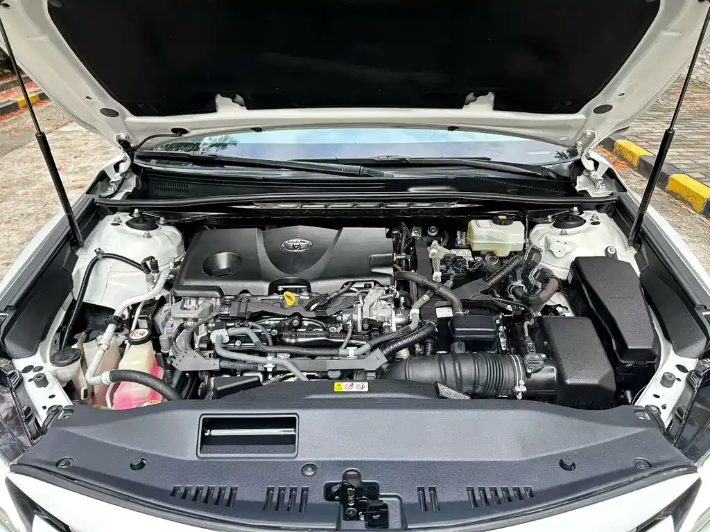 Toyota Camry 2019
