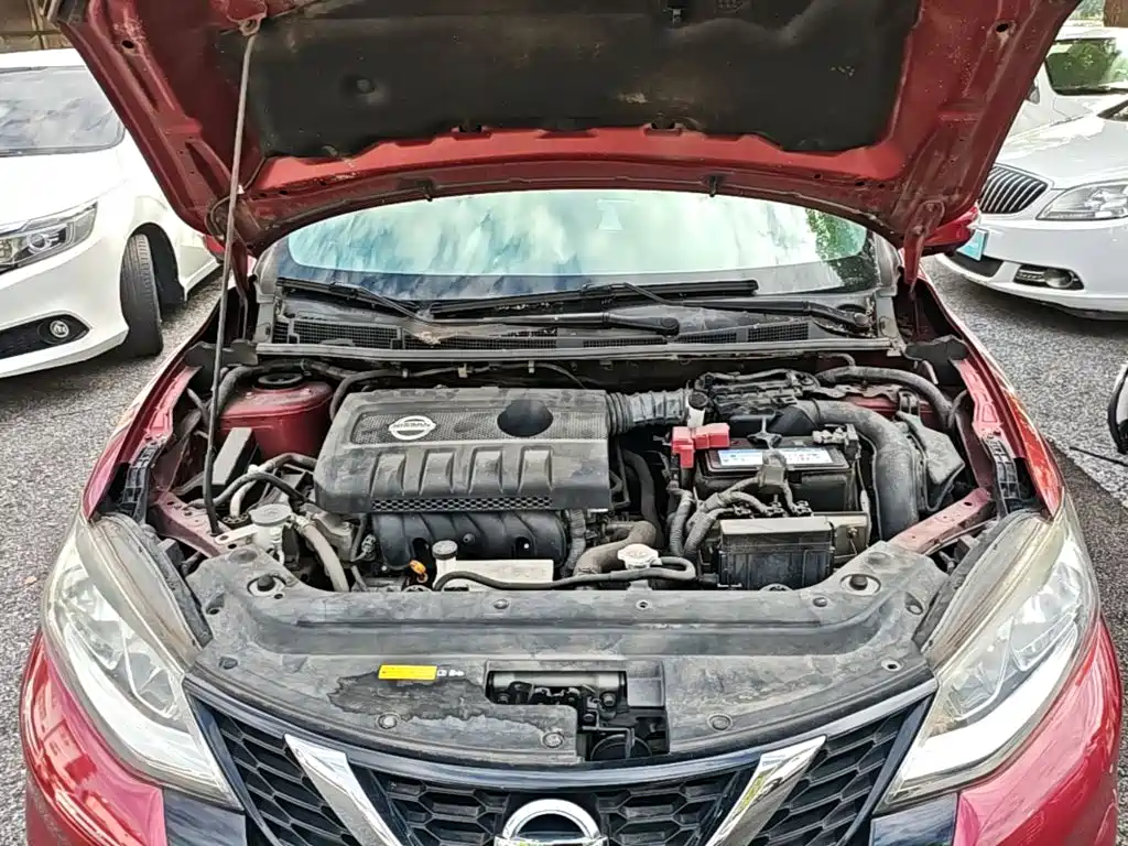 Nissan Tiida 2017 — фото 20