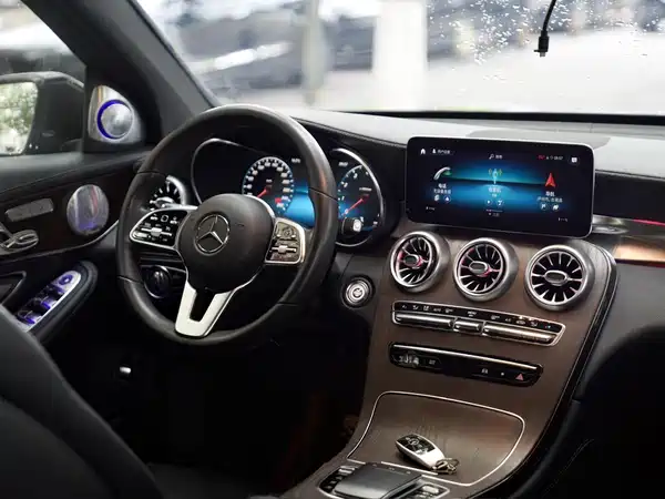 Mercedes-Benz GLC 2020