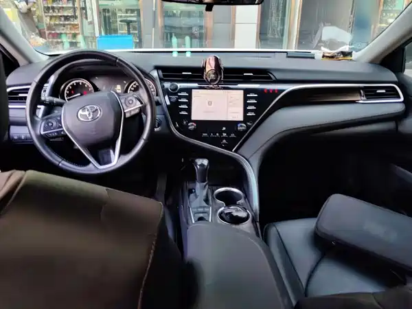 Toyota Camry 2018