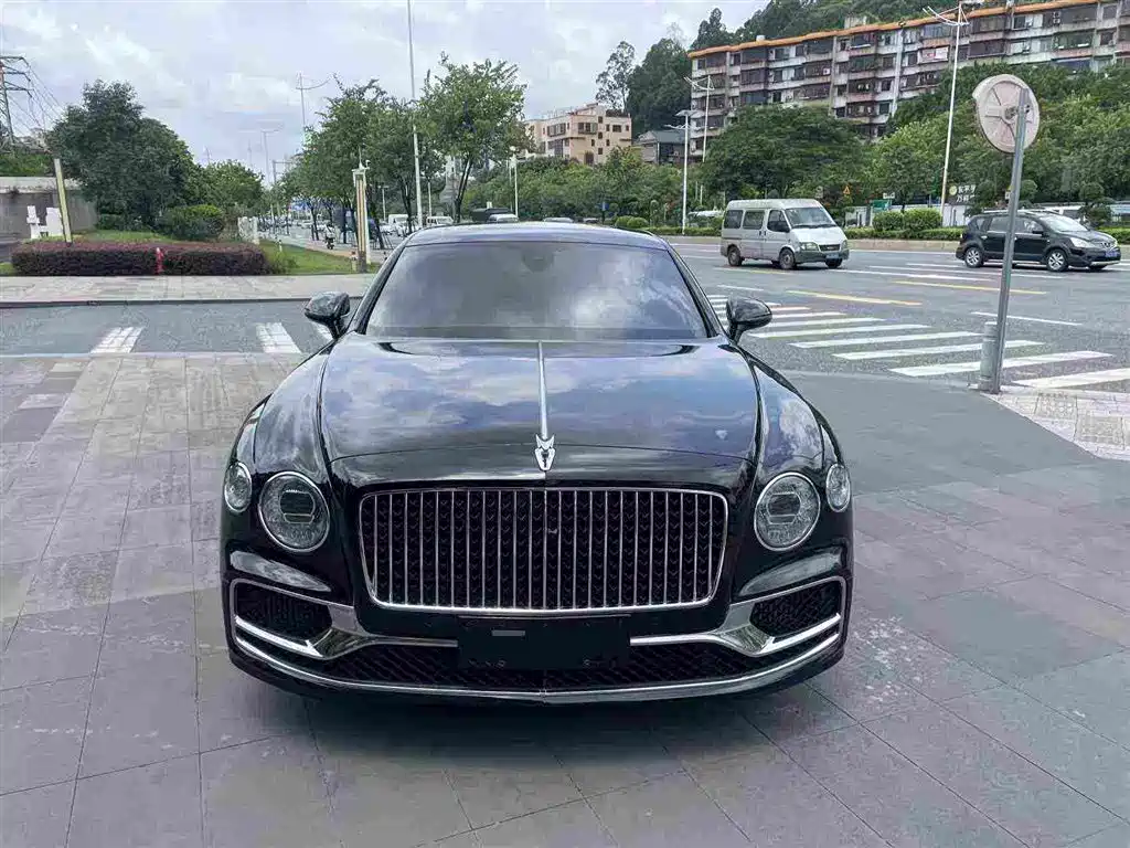 Bentley Flying Spur 2020 — фото 1