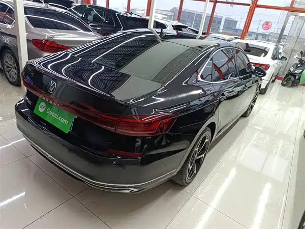 Volkswagen Passat 2024