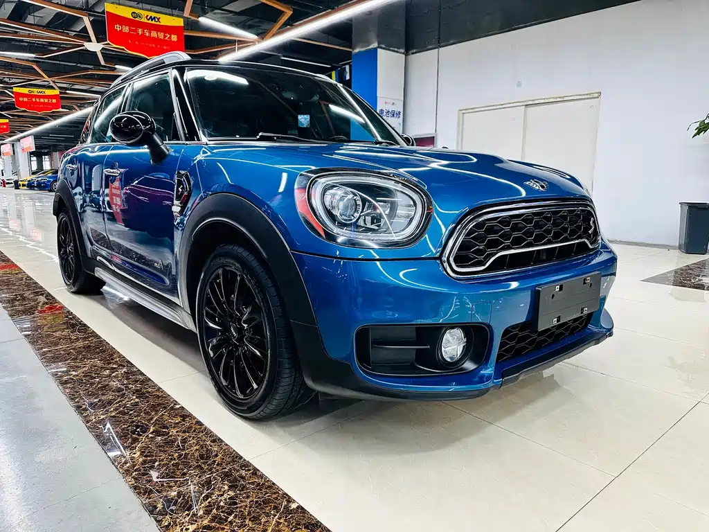 MINI Countryman 2017 — фото 4