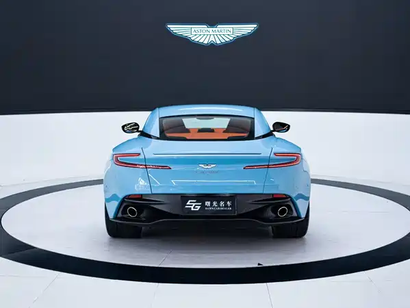 Aston Martin DB11 2020