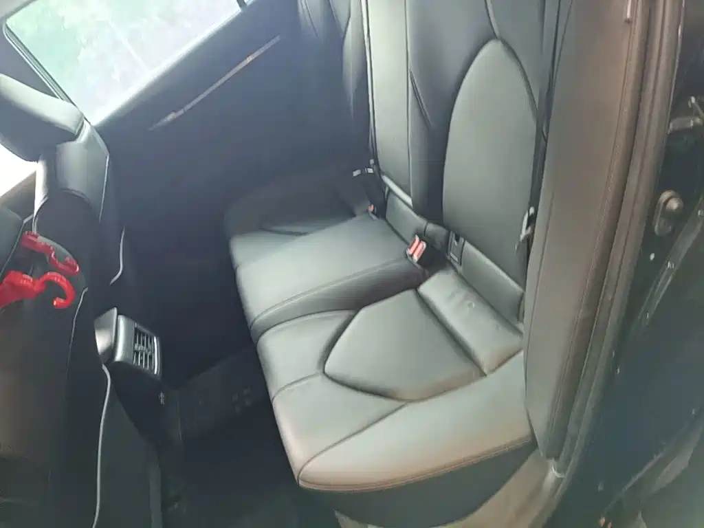 Toyota Camry 2022 — фото 17