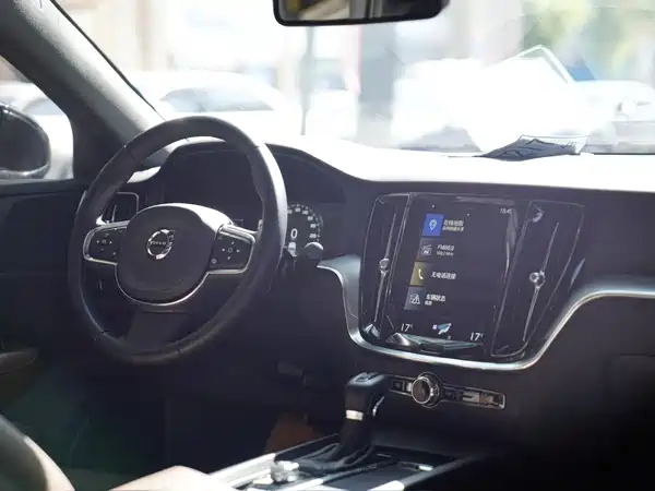 Volvo S60 2020