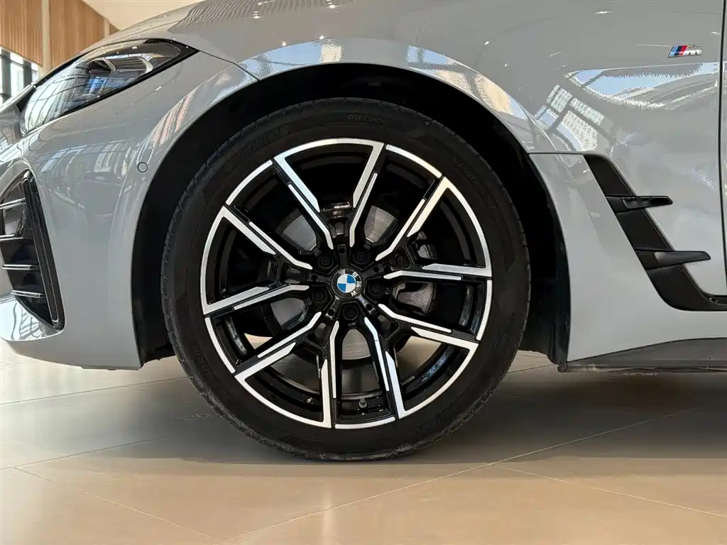 BMW 4 Series 2024 — фото 2