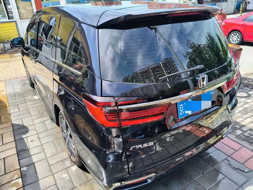 Honda Odyssey 2025 — фото 13