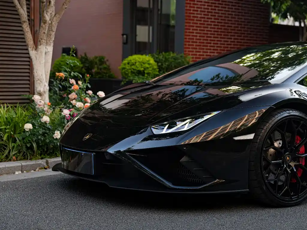 Lamborghini Huracán 2021