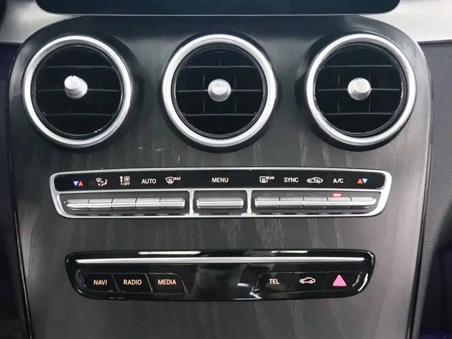Mercedes-Benz C-Class 2020 — фото 9