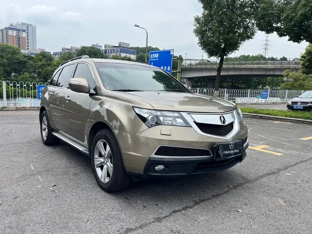 Acura MDX 2011