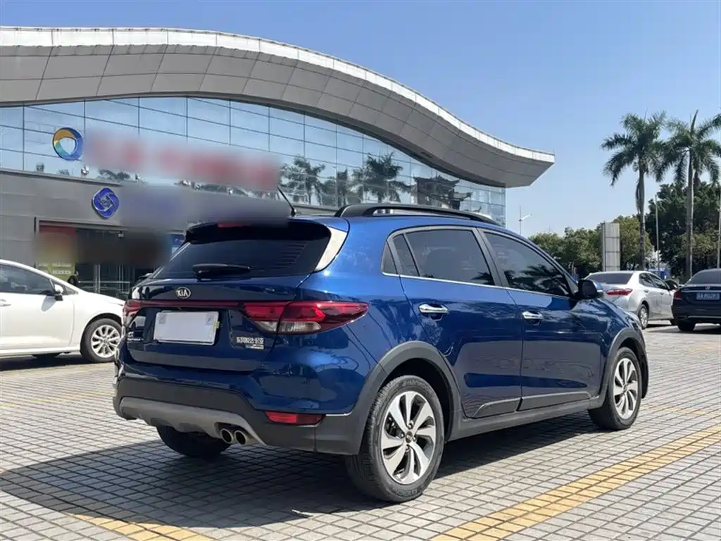 Kia KX Cross 2019 — фото 25