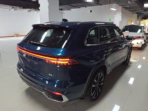 Geely Xingyue L 2022