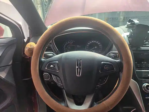 Lincoln MKC 2016