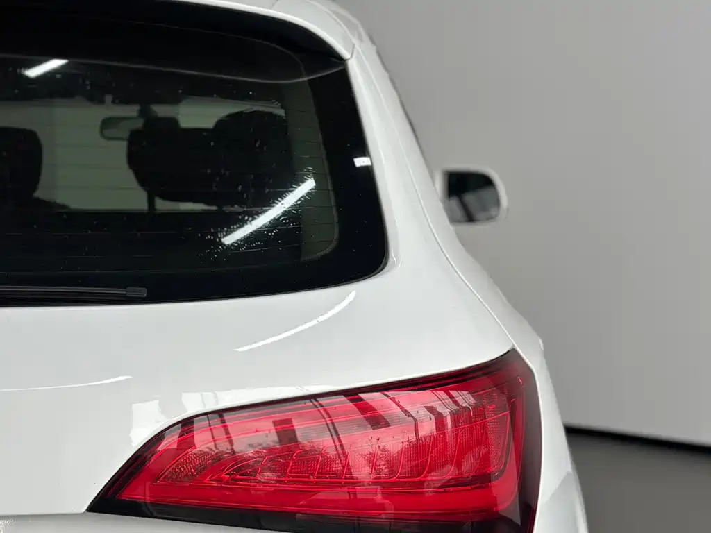 Audi Q5 2015 — фото 20