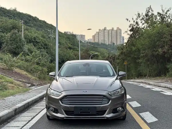 Ford Mondeo 2014