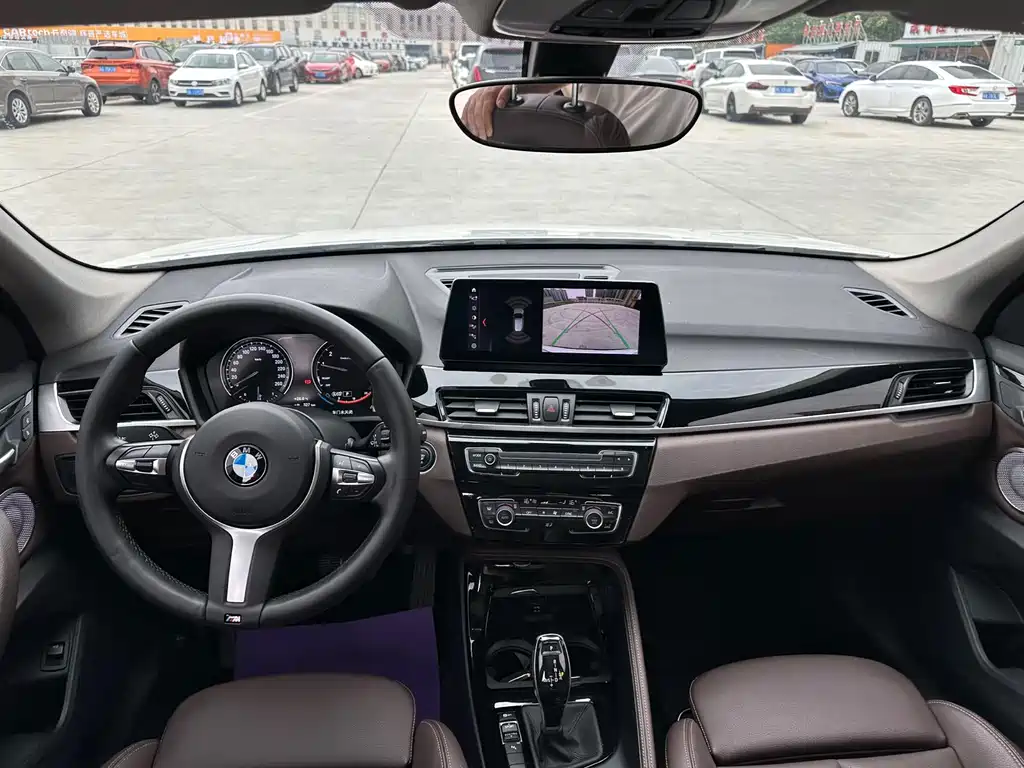 BMW X1 2021 — фото 11