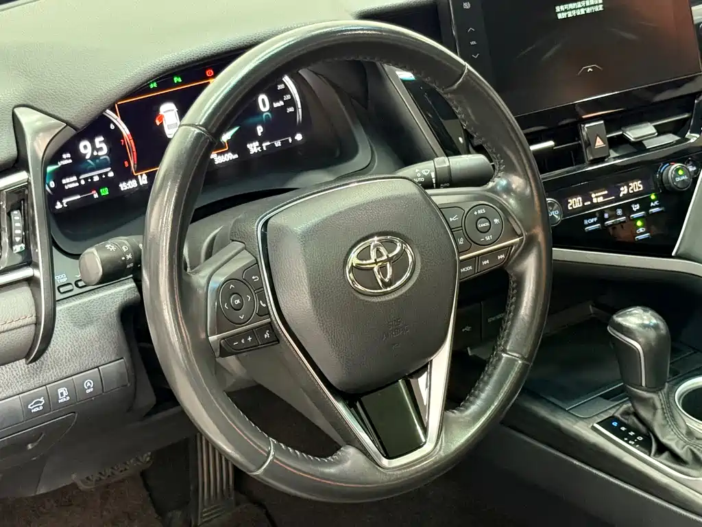Toyota Camry 2022
