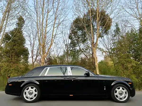 Rolls-Royce Phantom 2006