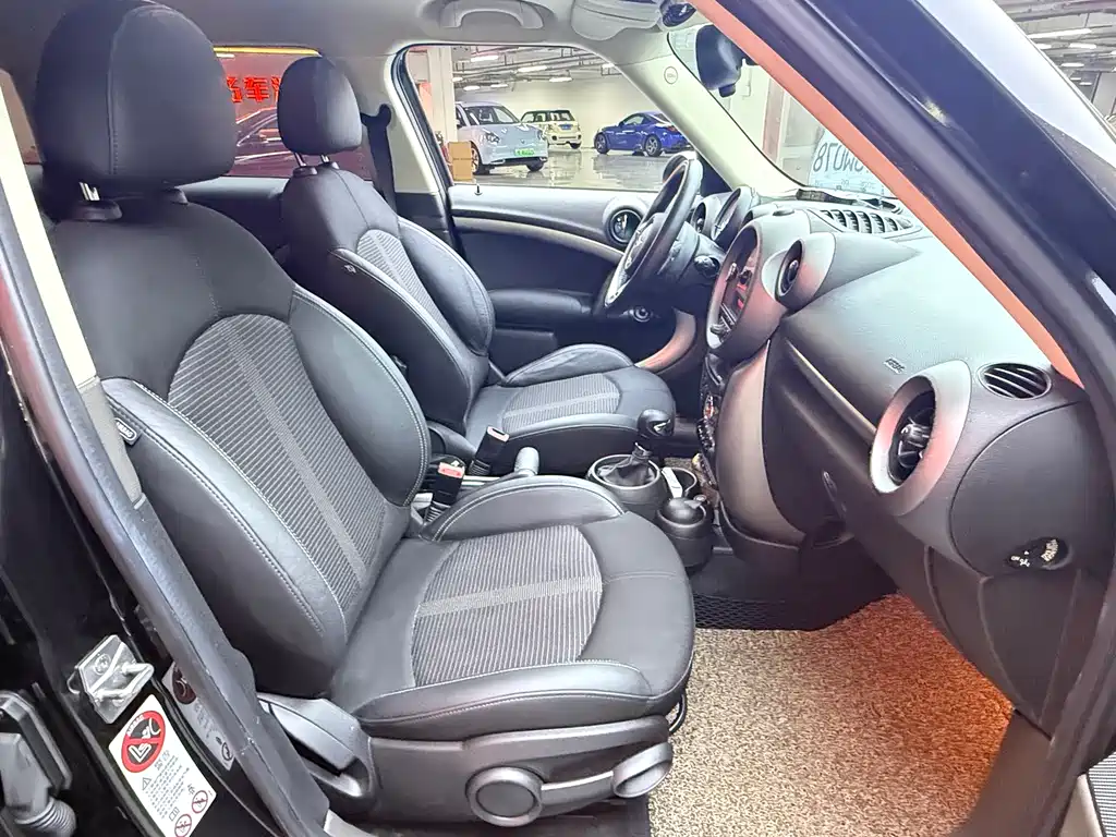 MINI Countryman 2012