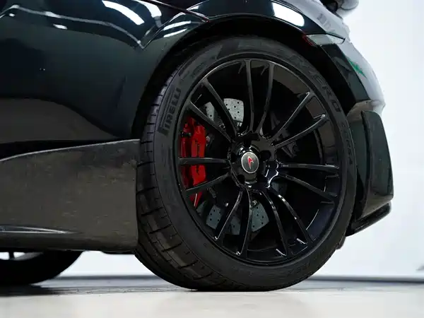 McLaren 570 2015