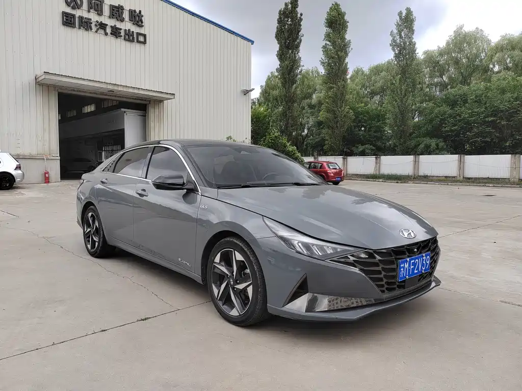 Hyundai Elantra 2020