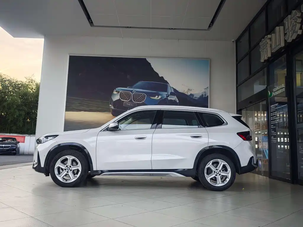 BMW X1 2024 — фото 3