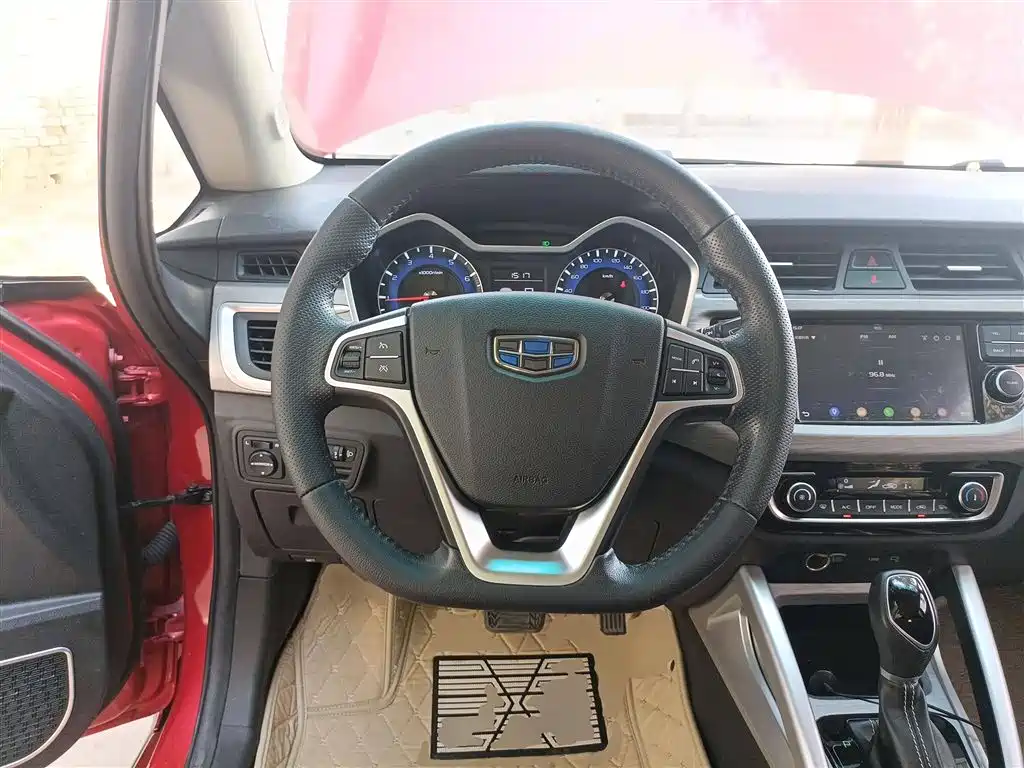 Geely Vision X3 2019 — фото 3