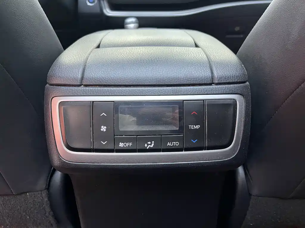 Toyota Highlander 2019 — фото 24