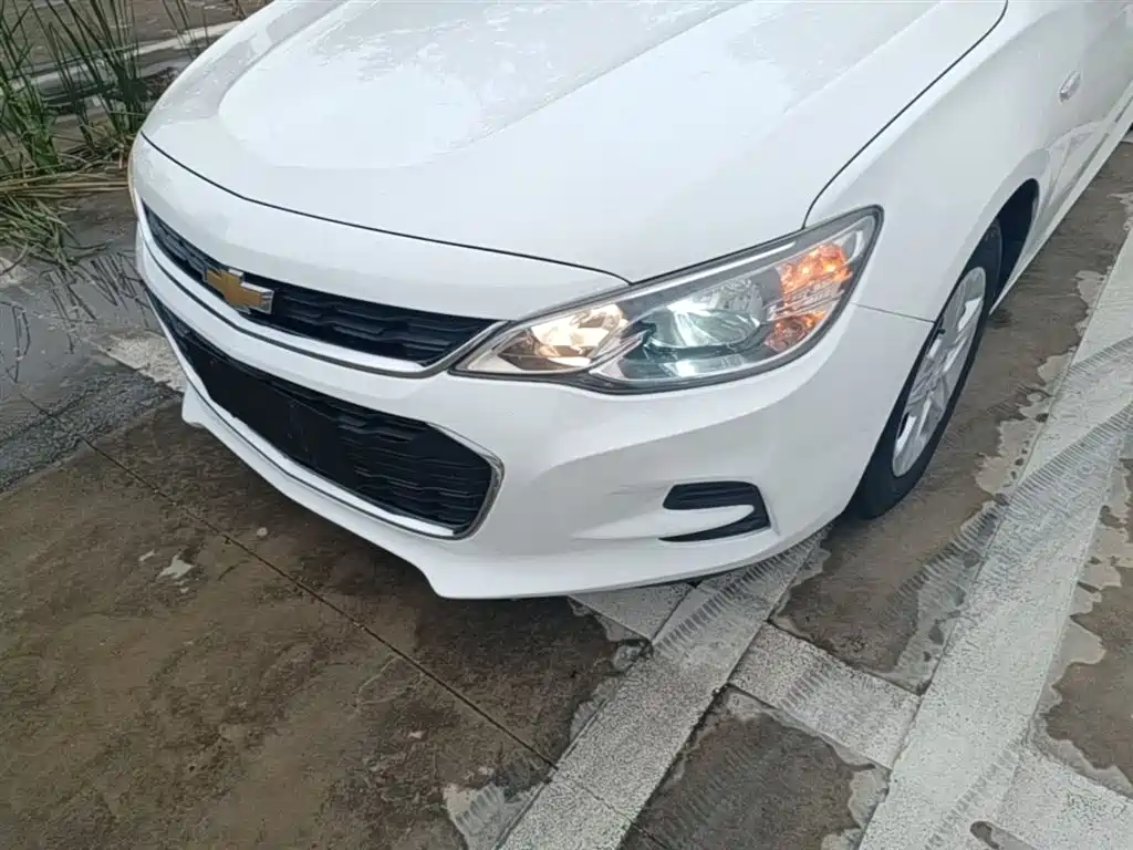 Chevrolet Cavalier 2018 — фото 24