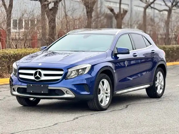 Mercedes-Benz GLA 2017