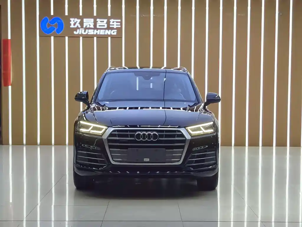 Audi Q5L 2019 — фото 2