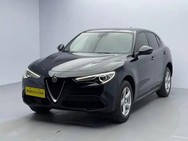 Alfa Romeo Stelvio 2019