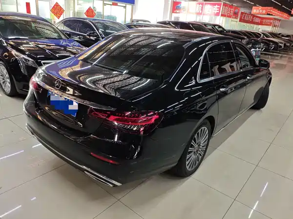 Mercedes-Benz E-Class 2021
