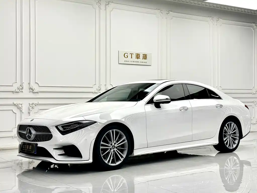 Mercedes-Benz CLS 2020 — фото 1