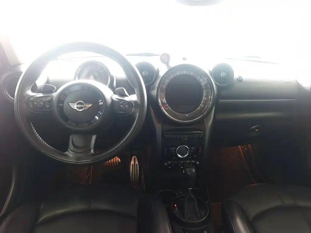 MINI Countryman 2016