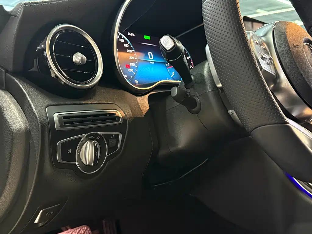 Mercedes-Benz C-Class 2020 — фото 8