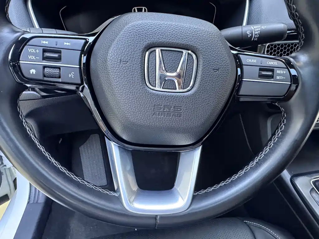 Honda Civic 2023 — фото 10