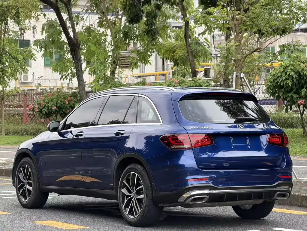 Mercedes-Benz GLC 2021