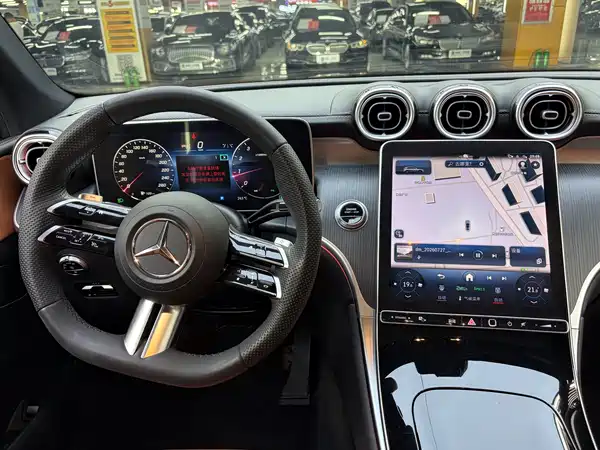 Mercedes-Benz GLC 2024