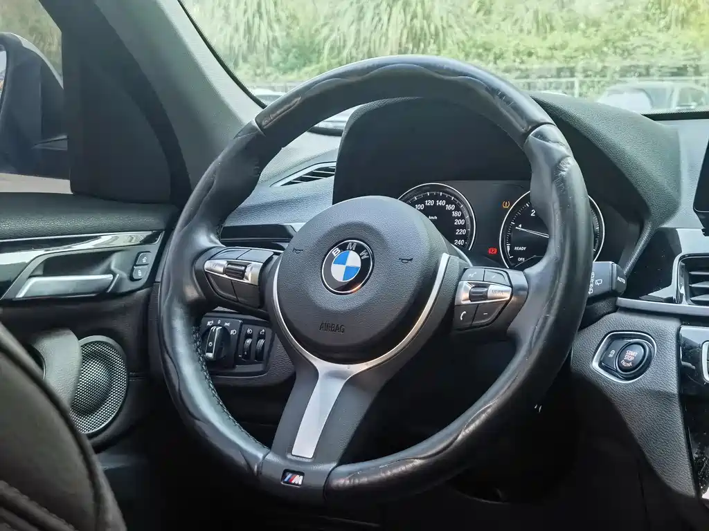 BMW X1 2021 — фото 7