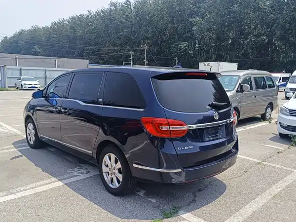 Buick GL8 2017