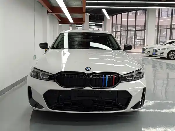 BMW 3 Series 2025