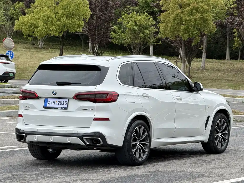 BMW X5 2020 — фото 21