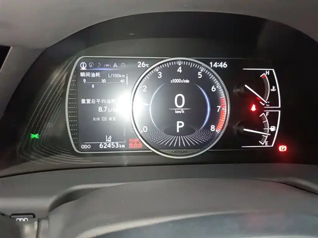 Lexus ES 2022 — фото 12