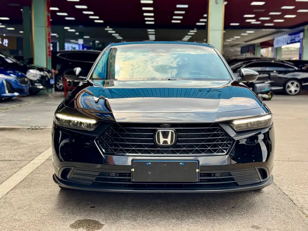 Honda Accord 2024 — фото 2